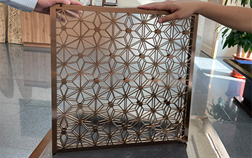 Titanium-plated window design