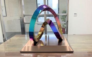 Colorful stainless steel artistic shape
