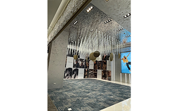 The water ripple ceiling of the department store counter